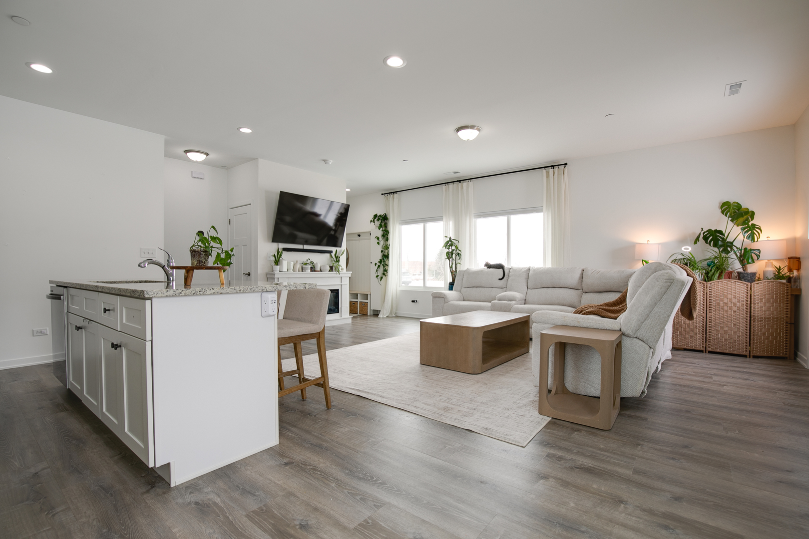 1021 Gillespie Lane, Yorkville, IL 60560