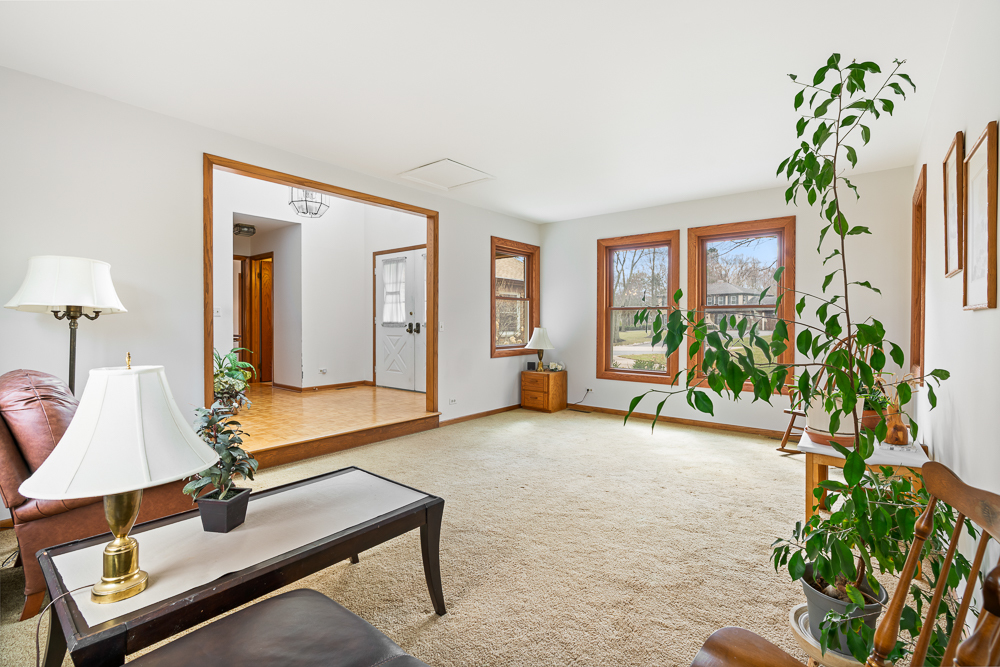 1602 Brittany Lane, Long Grove, IL 60047