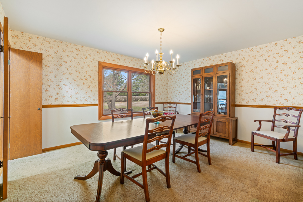 1602 Brittany Lane, Long Grove, IL 60047