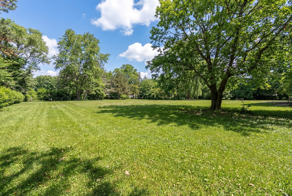 1602 Brittany Lane, Long Grove, IL 60047