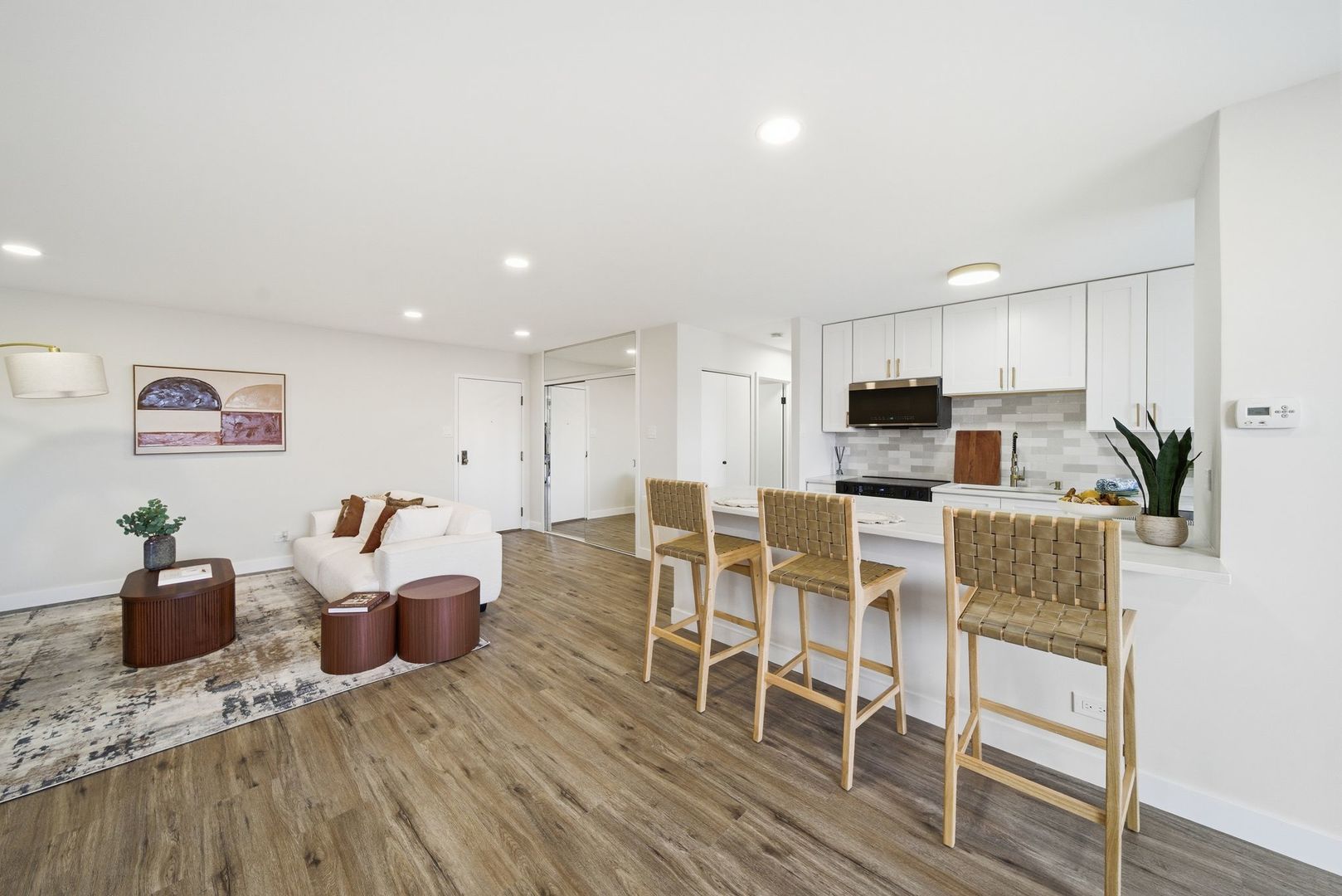 3700 Capri Court #308, Glenview, IL 60025