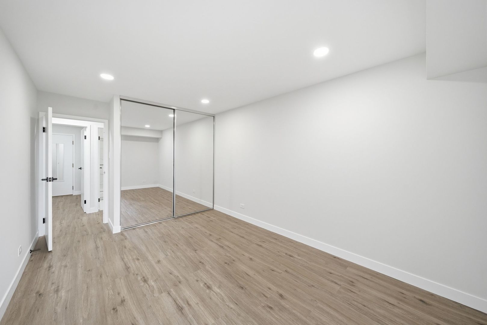 3700 Capri Court #308, Glenview, IL 60025