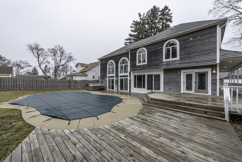 12018 255th Avenue, Trevor, WI 53179