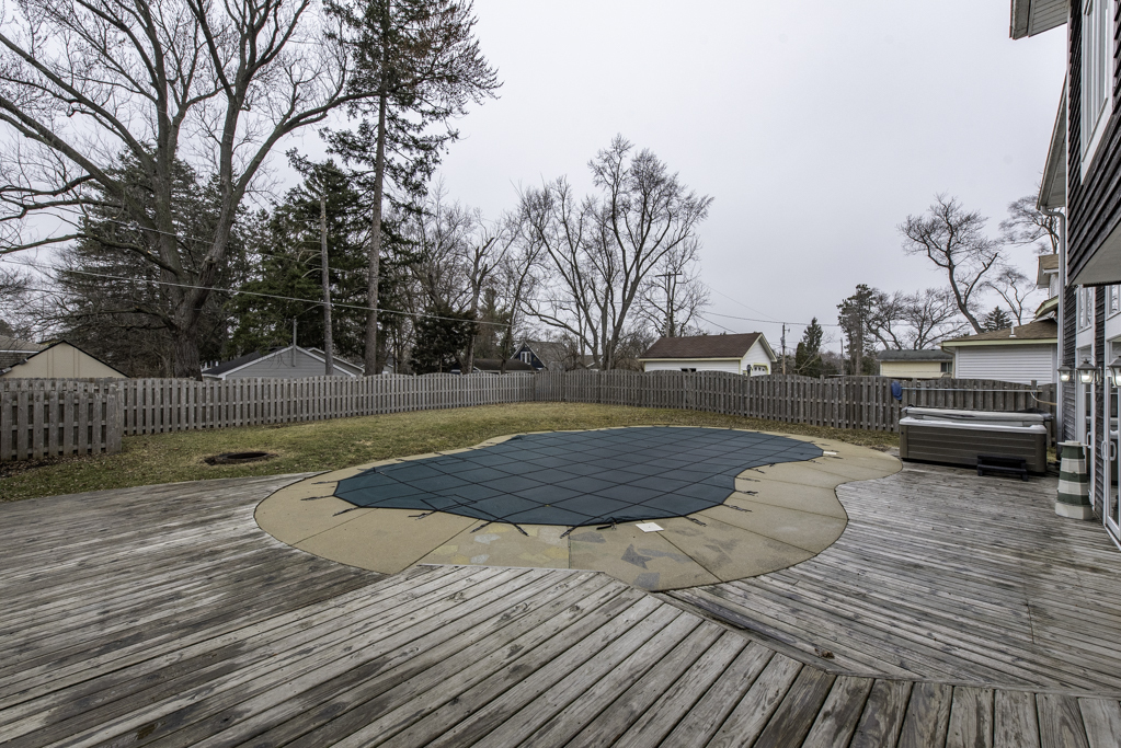 12018 255th Avenue, Trevor, WI 53179