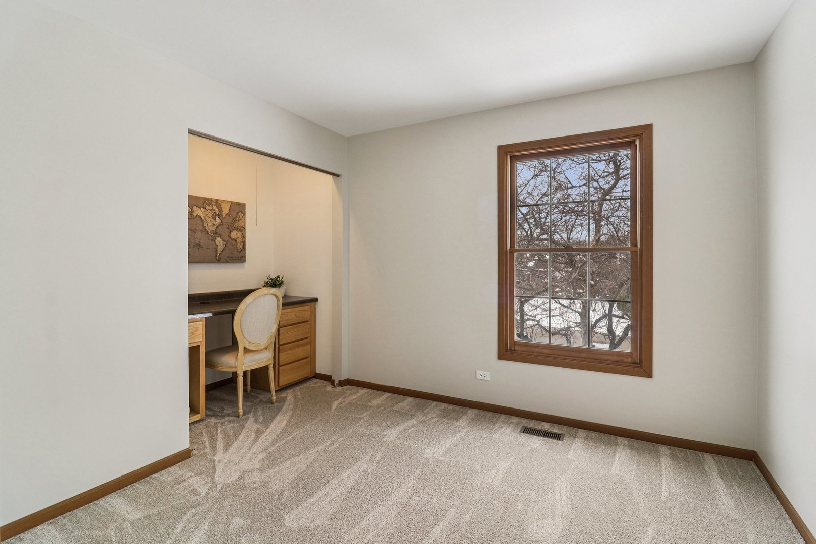 1055 Autumn Drive, Antioch, IL 60002