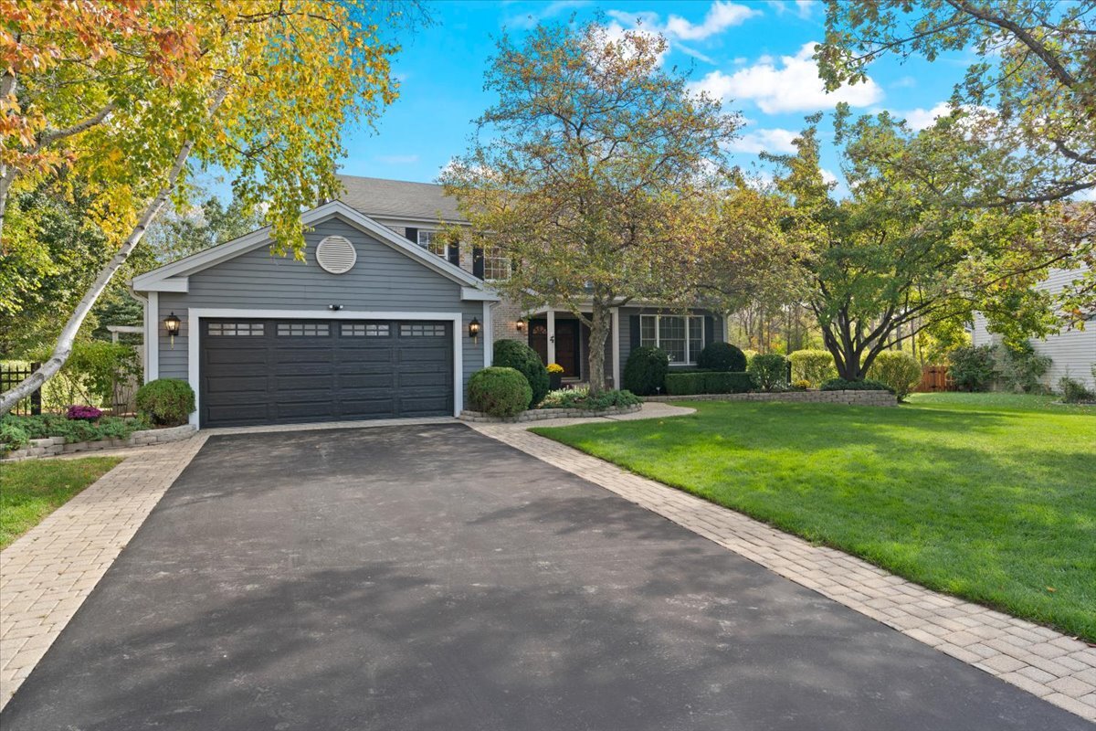 1055 Autumn Drive, Antioch, IL 60002