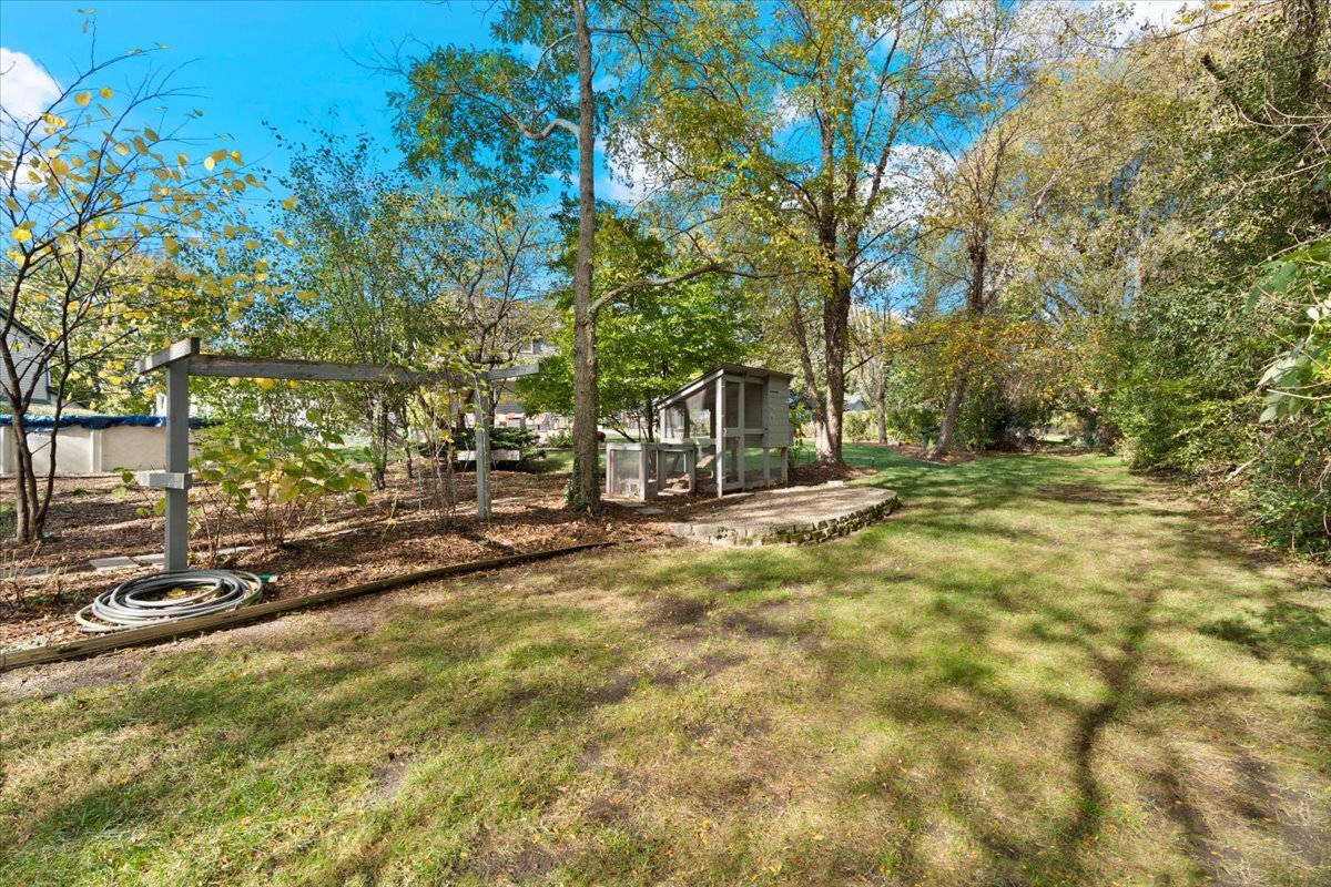 1055 Autumn Drive, Antioch, IL 60002