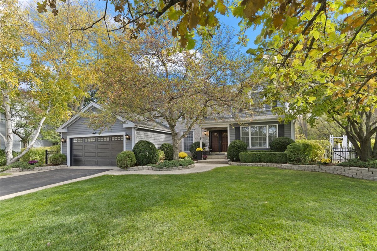 1055 Autumn Drive, Antioch, IL 60002