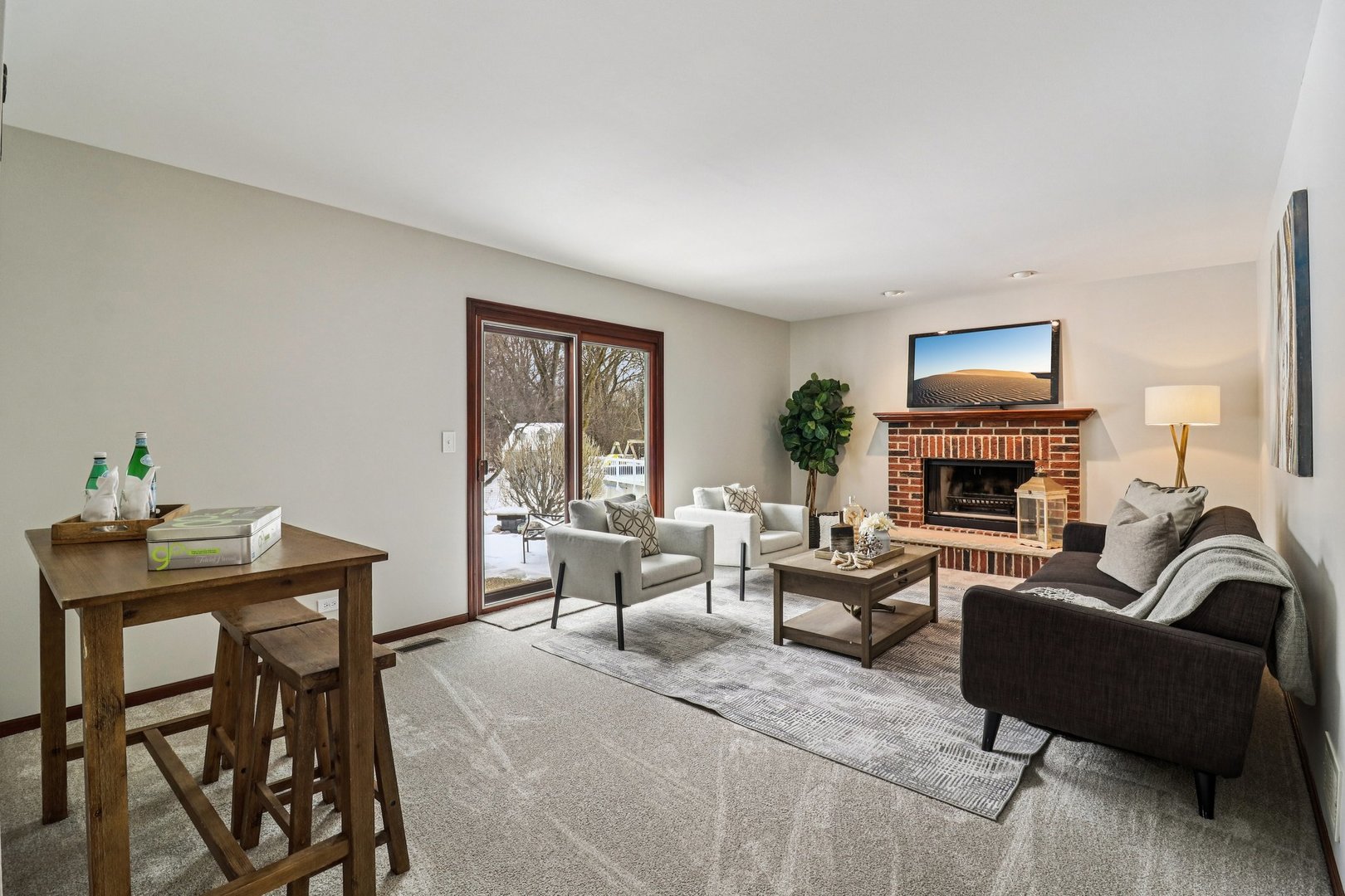 1055 Autumn Drive, Antioch, IL 60002