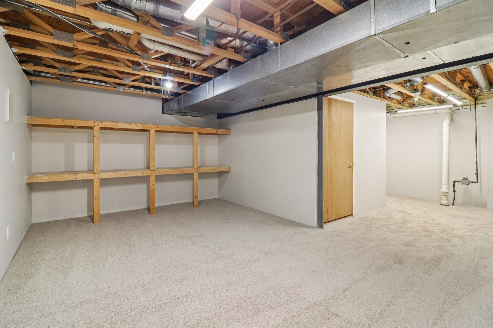 1055 Autumn Drive, Antioch, IL 60002