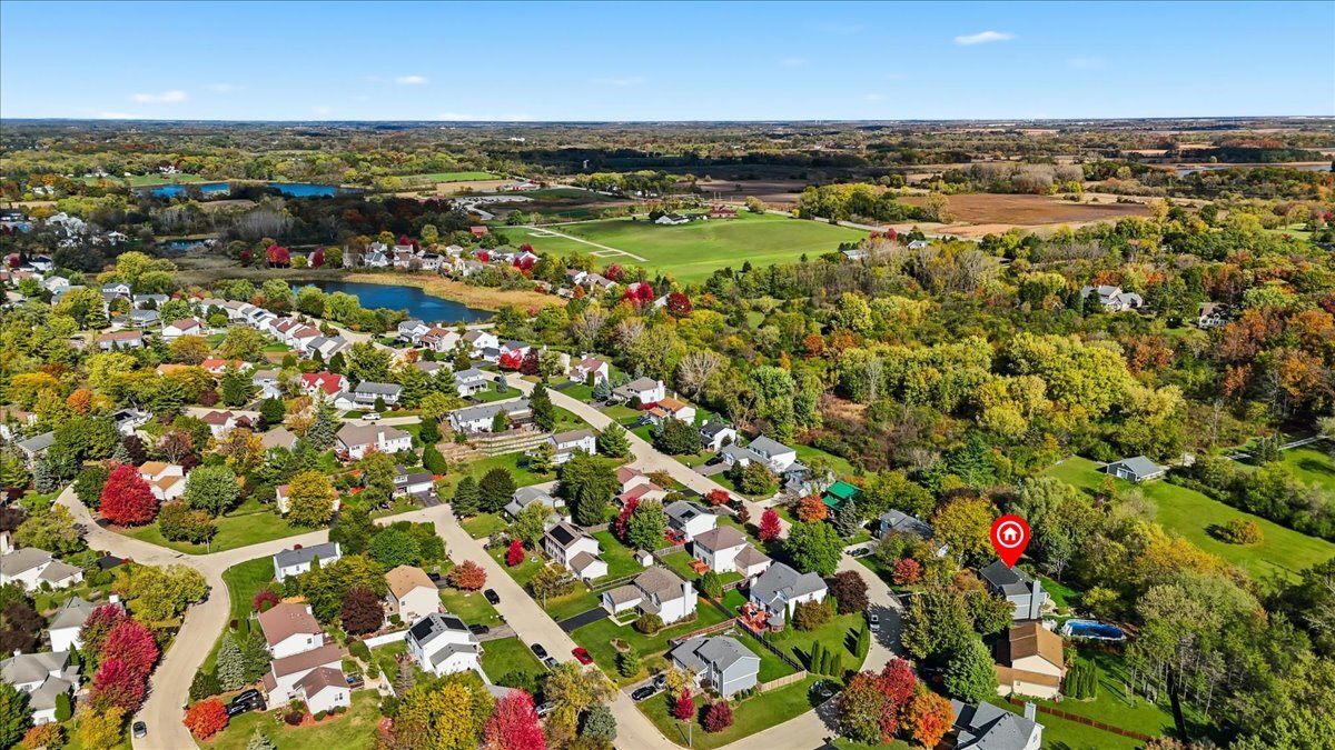 1055 Autumn Drive, Antioch, IL 60002