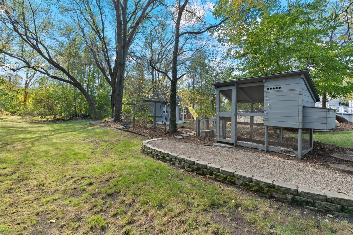 1055 Autumn Drive, Antioch, IL 60002