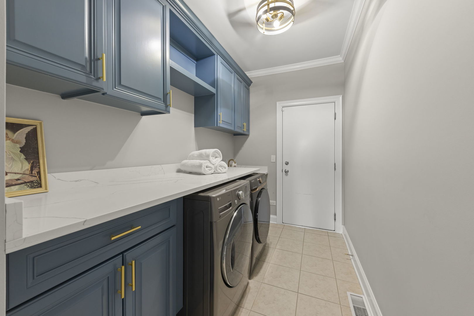 13452 SKYLINE Drive, Plainfield, IL 60585