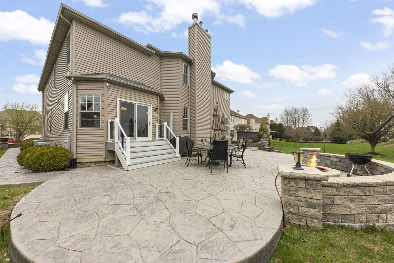 13452 SKYLINE Drive, Plainfield, IL 60585