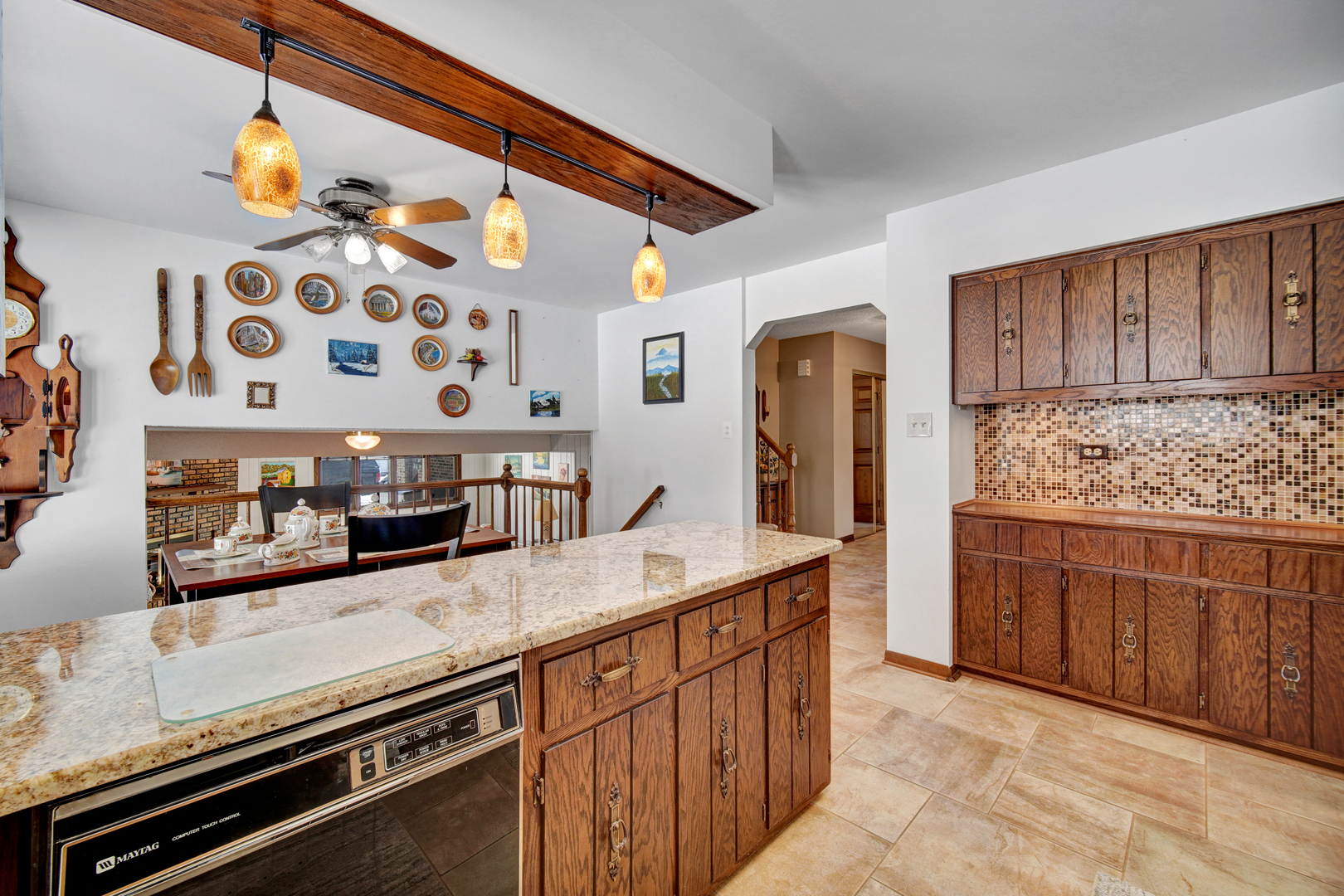 900 Saint Andrews Way, Frankfort, IL 60423