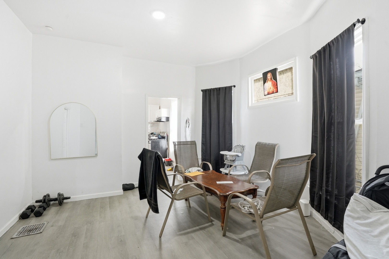 7923 S Lowe Avenue, Chicago, IL 60620