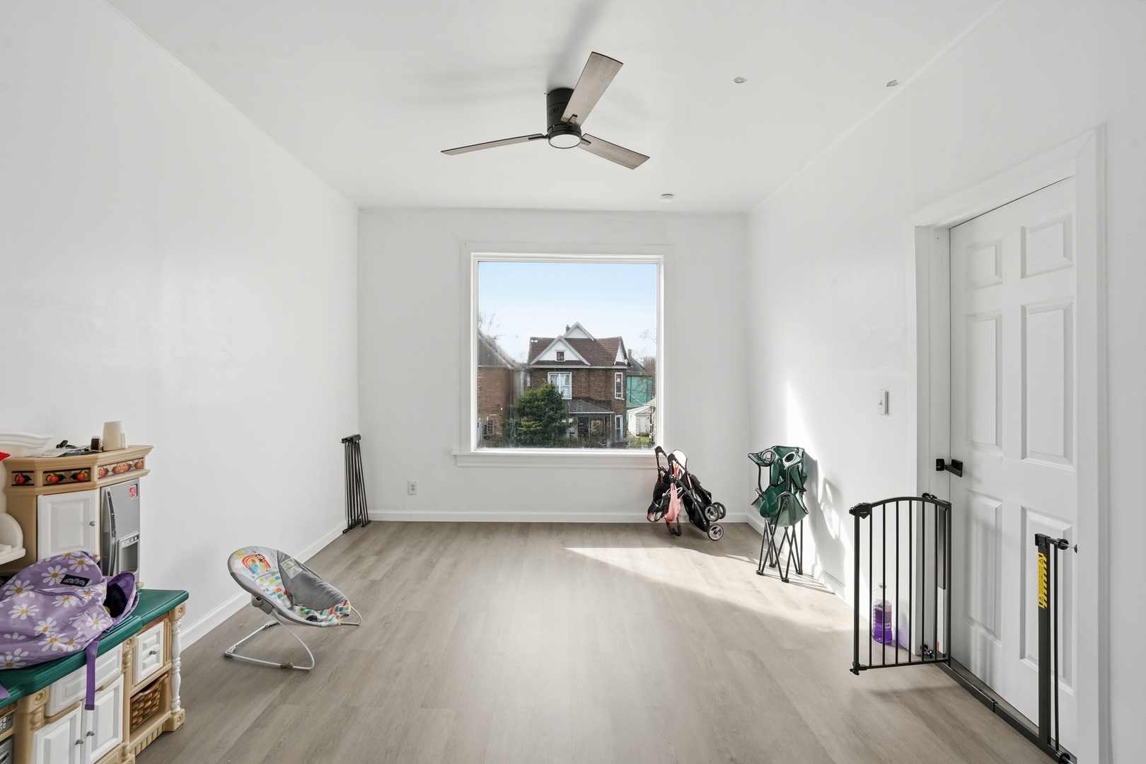 7923 S Lowe Avenue, Chicago, IL 60620