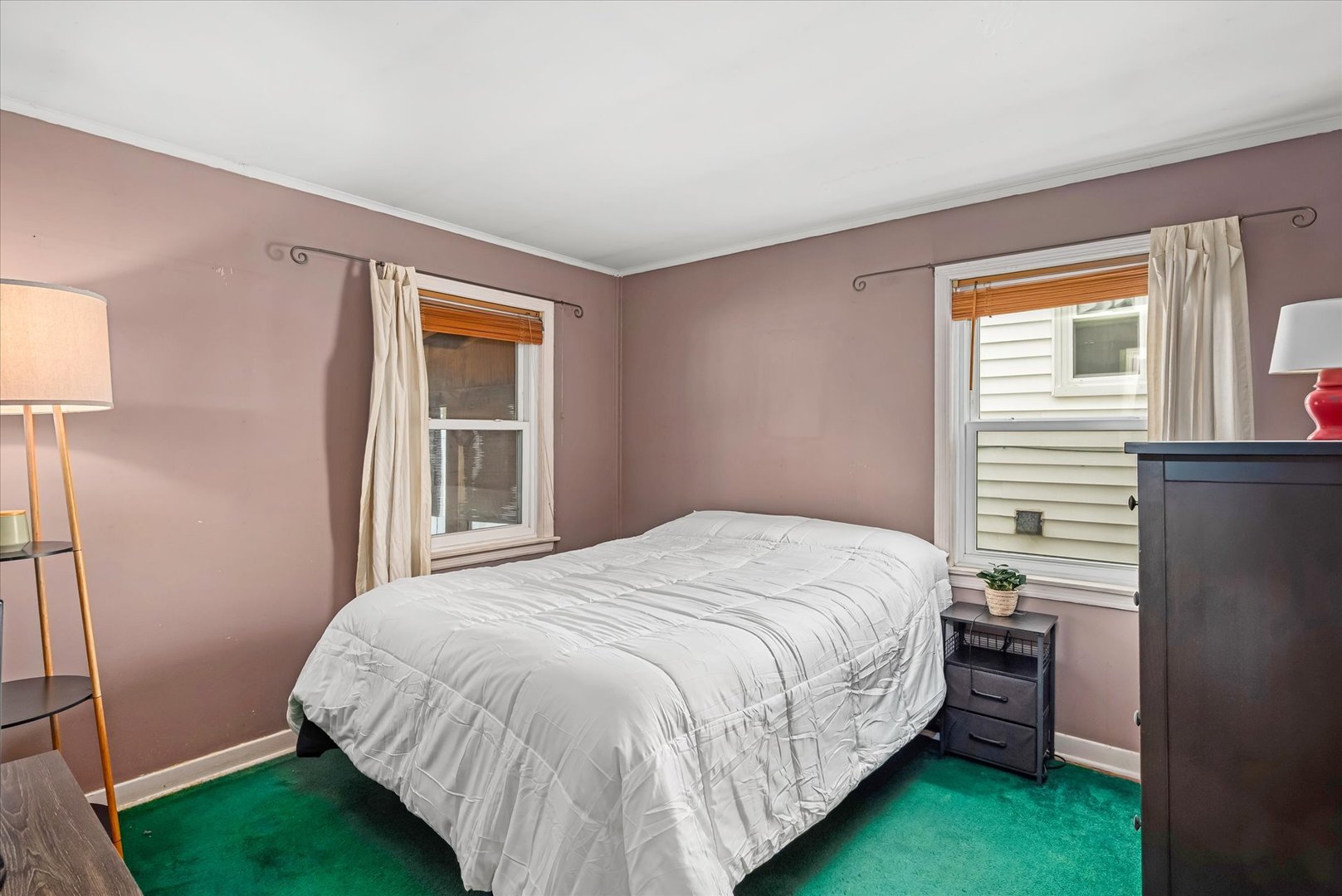 9546 Washington Avenue, Brookfield, IL 60513