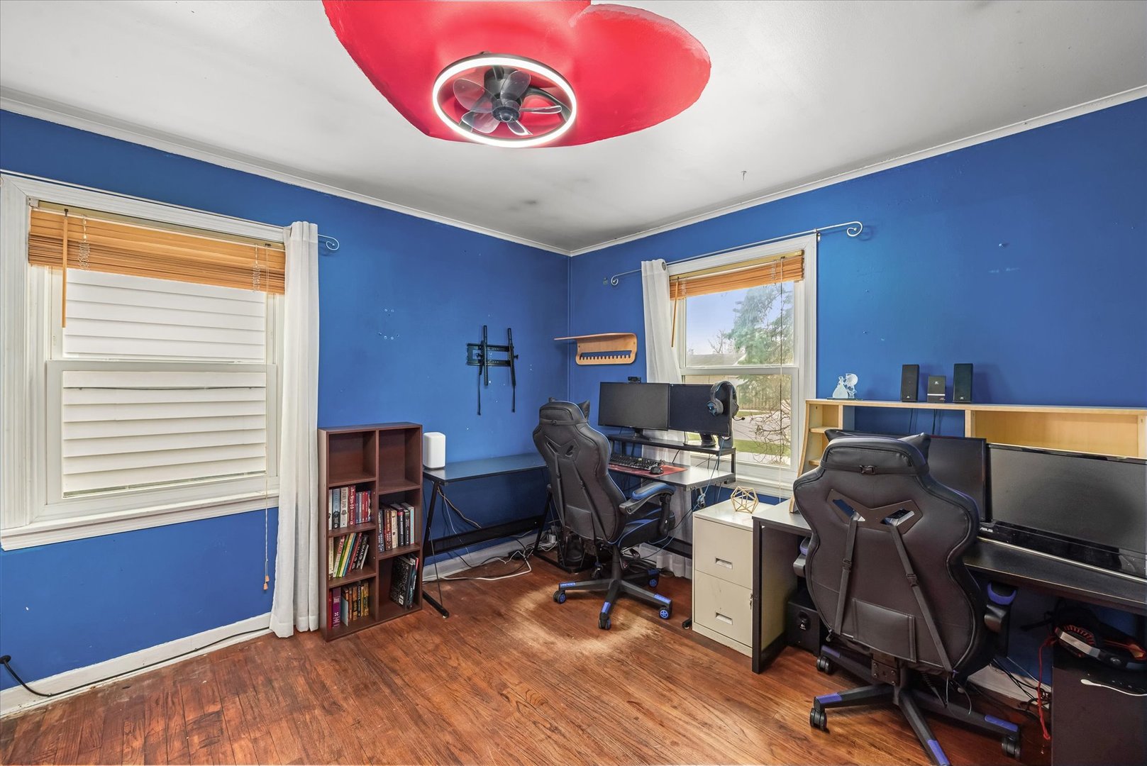 9546 Washington Avenue, Brookfield, IL 60513