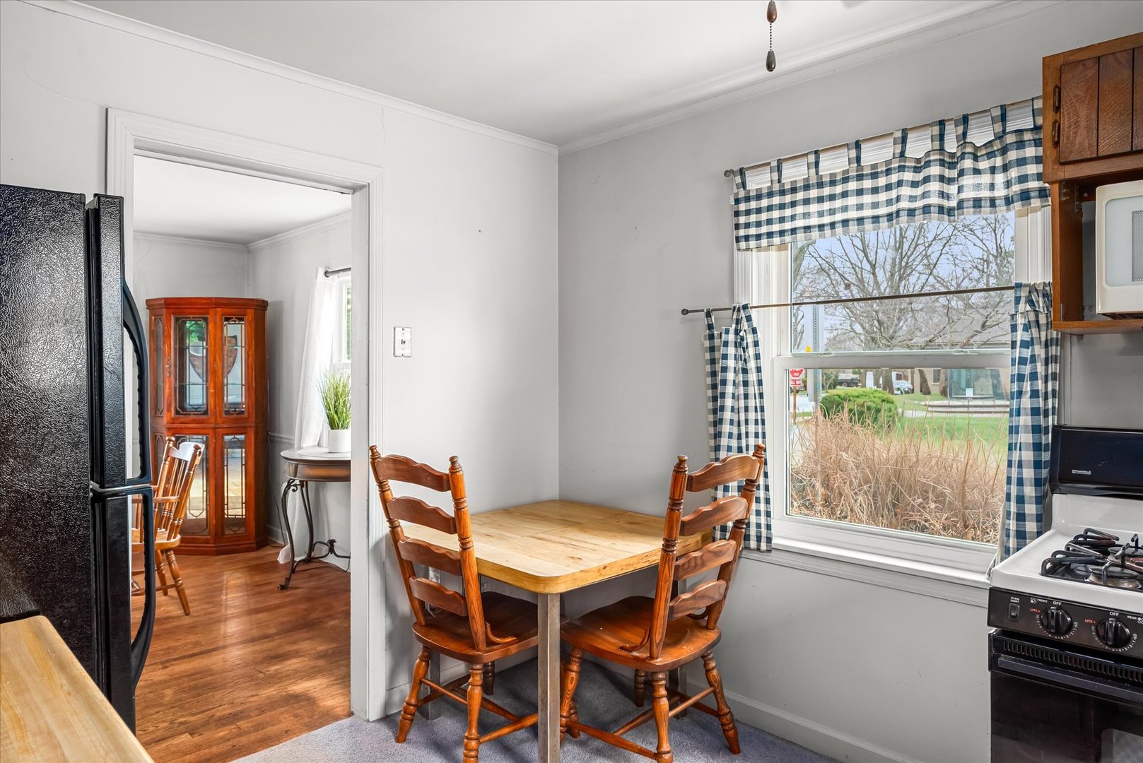 9546 Washington Avenue, Brookfield, IL 60513