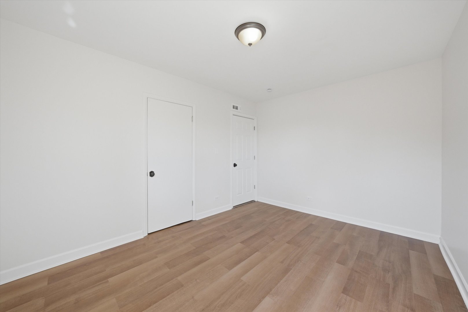 16608 Sawyer Avenue, Markham, IL 60428