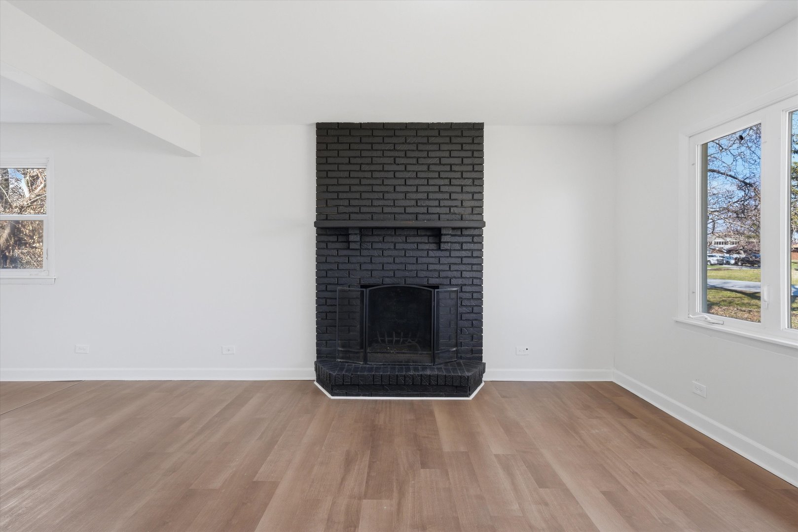 16608 Sawyer Avenue, Markham, IL 60428