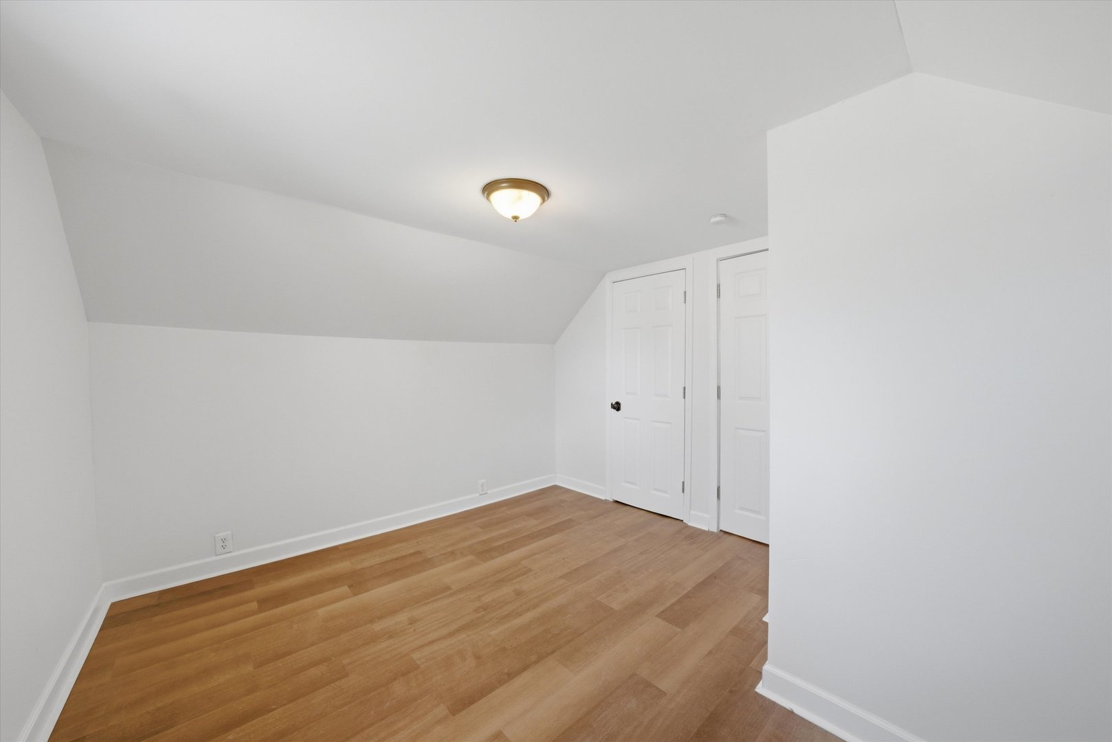 16608 Sawyer Avenue, Markham, IL 60428