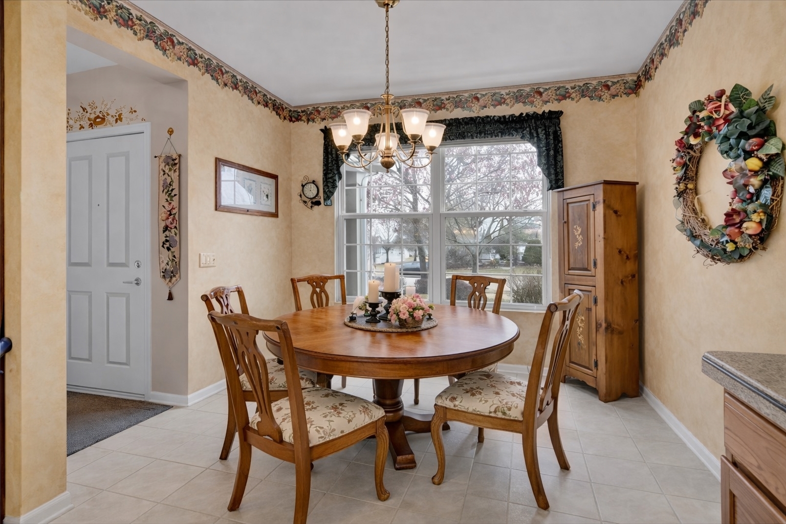 12825 Coventry Lane, Huntley, IL 60142