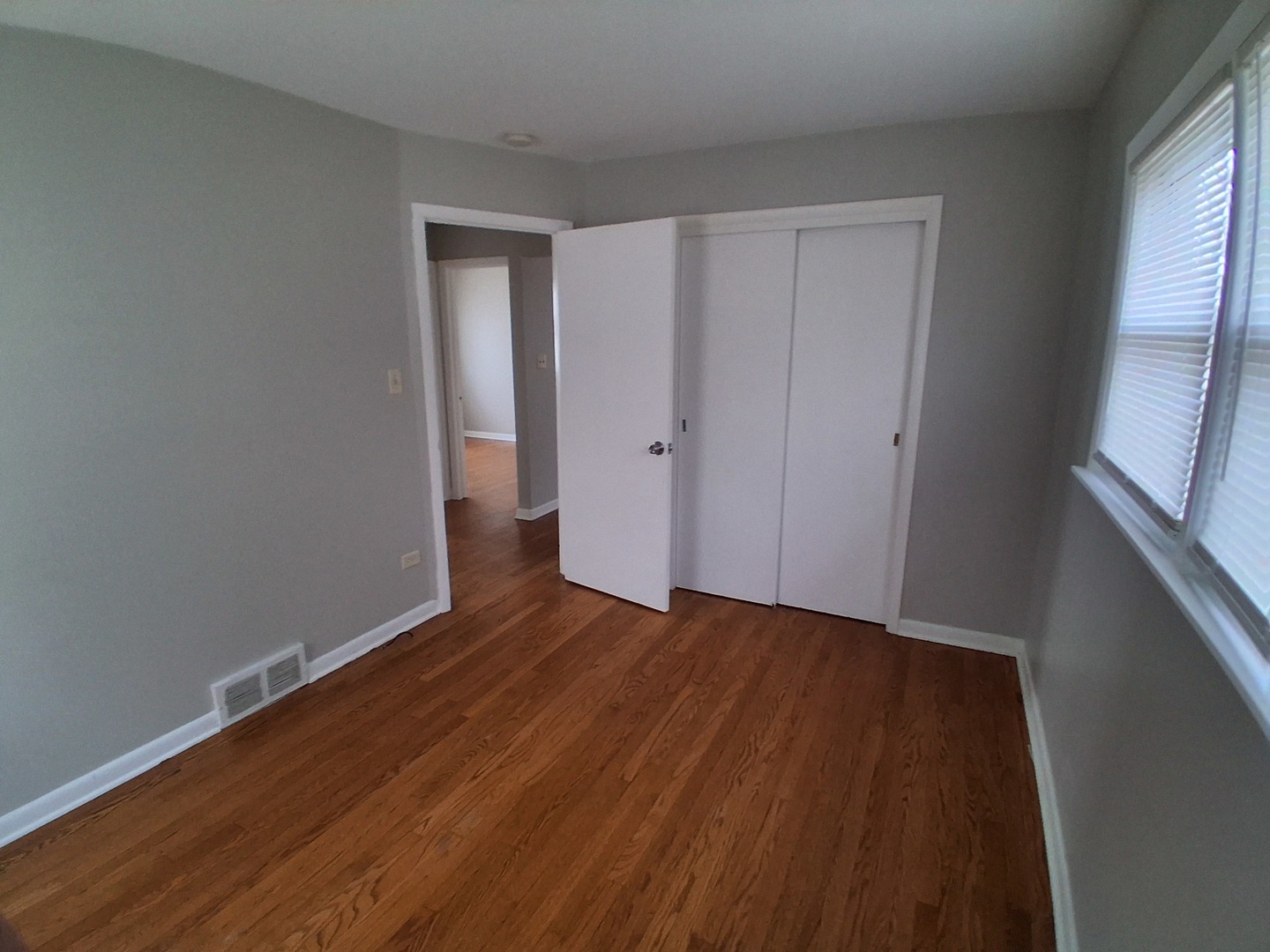 17333 Roy Street, Lansing, IL 60438