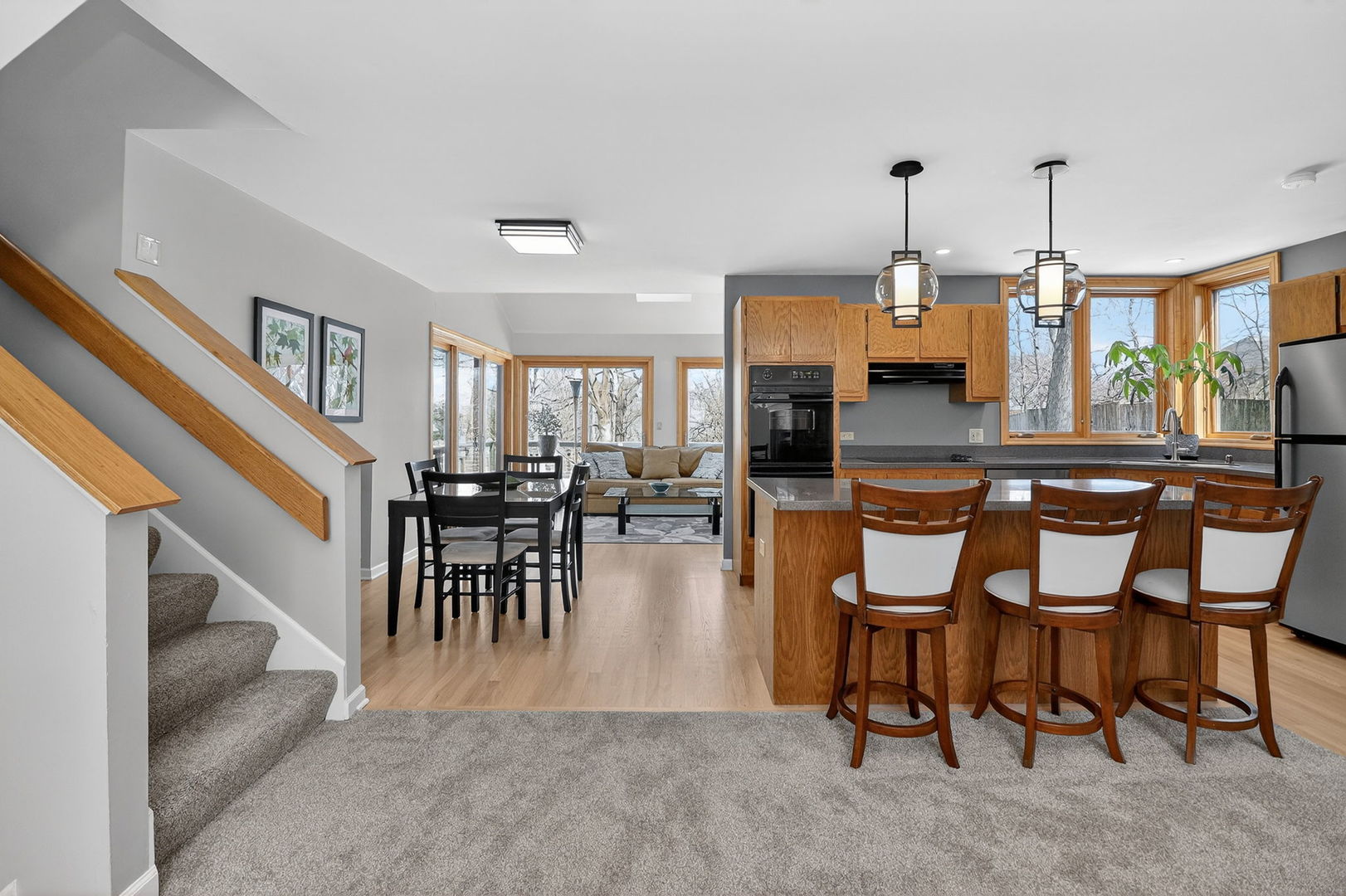 853 Bonnie Brae Lane, Bolingbrook, IL 60440