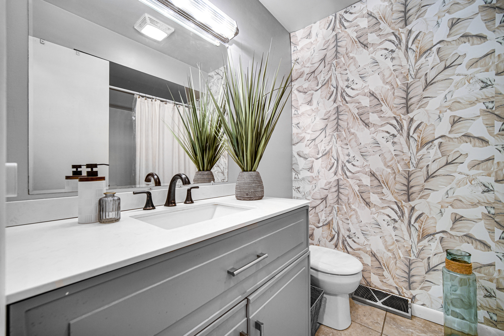 17509 Maple Avenue, Lansing, IL 60438