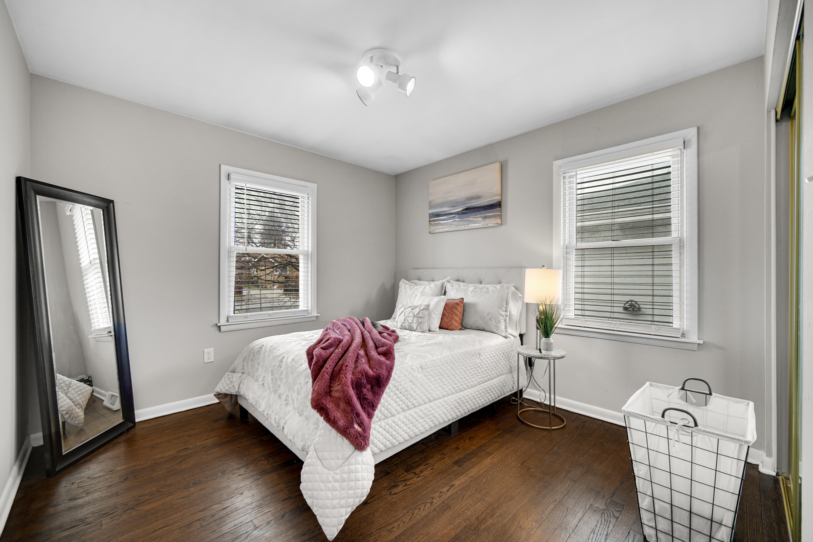 17509 Maple Avenue, Lansing, IL 60438