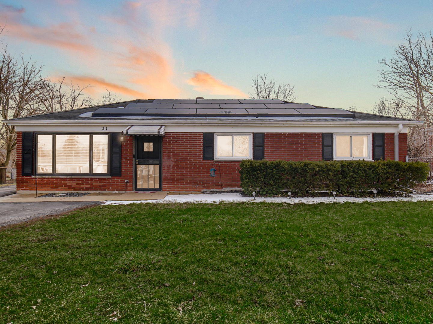 31 E 14th Place, Lombard, IL 60148