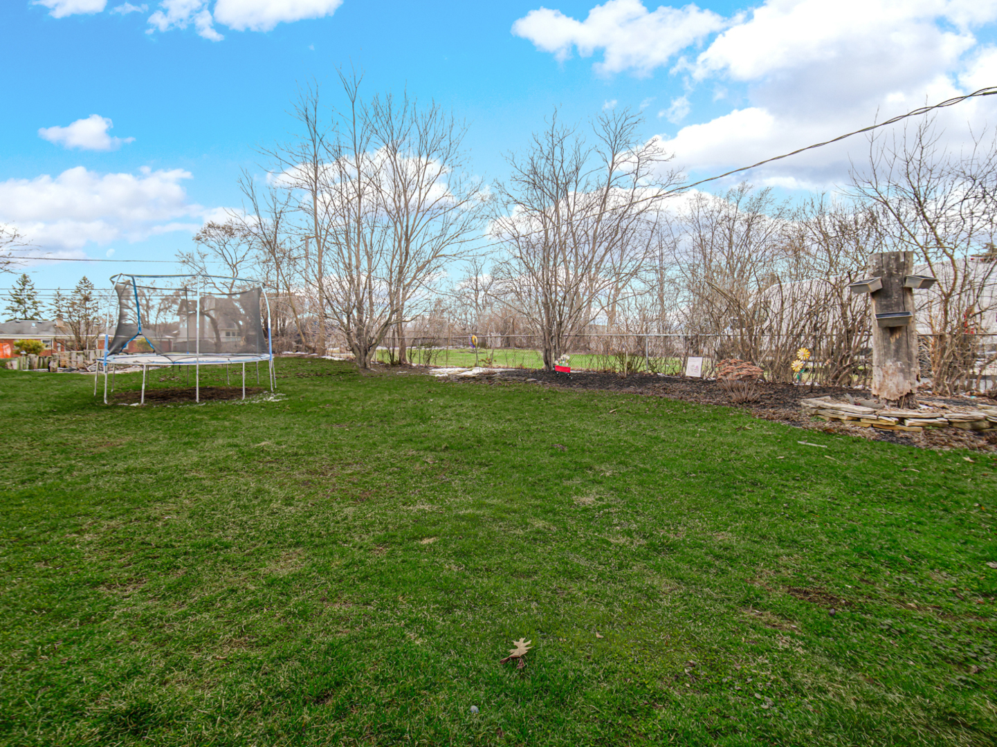 31 E 14th Place, Lombard, IL 60148