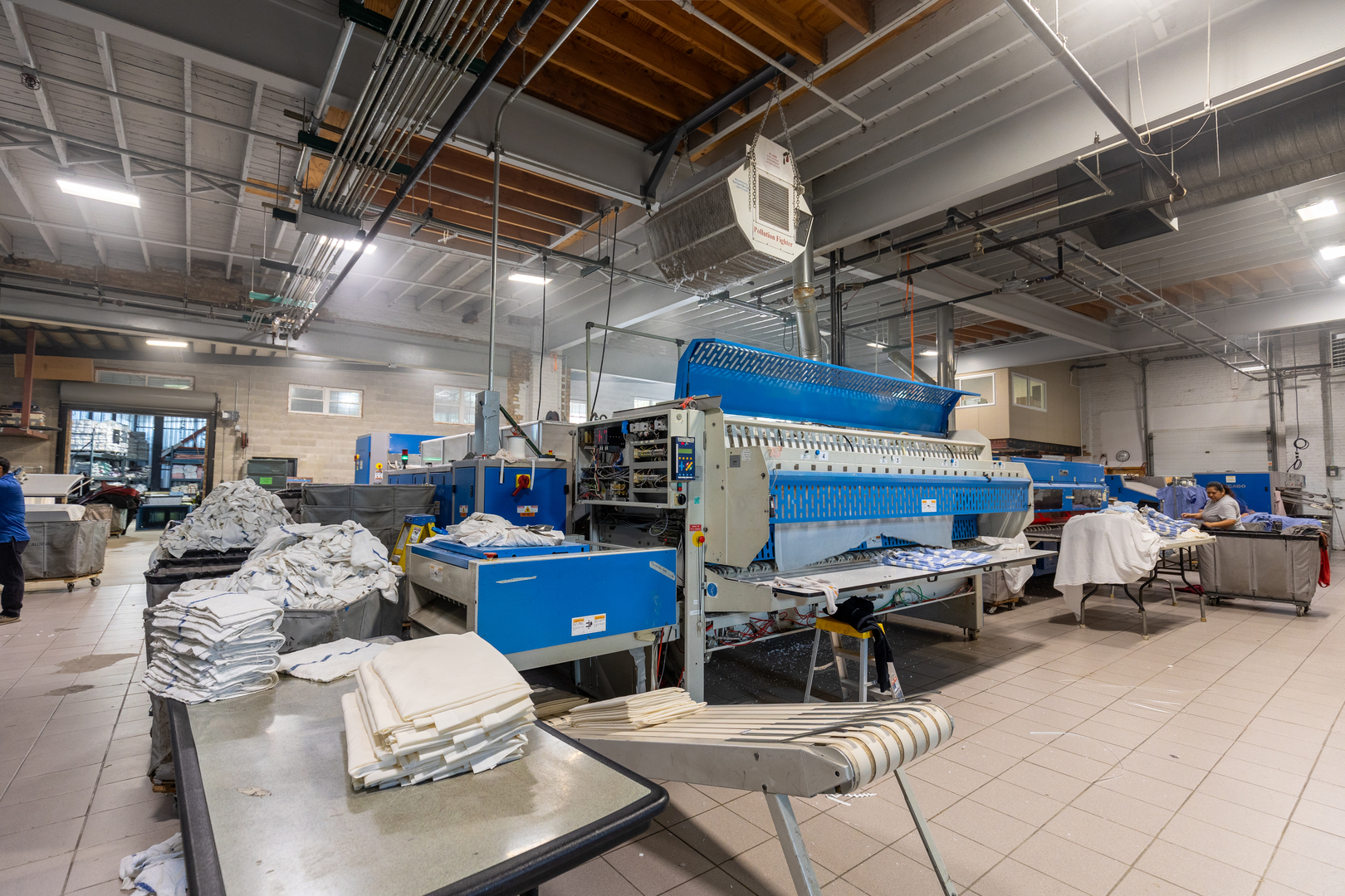 4821 W Cortland Street, Chicago, IL 60639