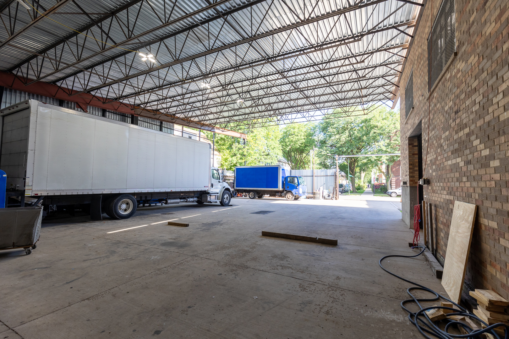 4821 W Cortland Street, Chicago, IL 60639