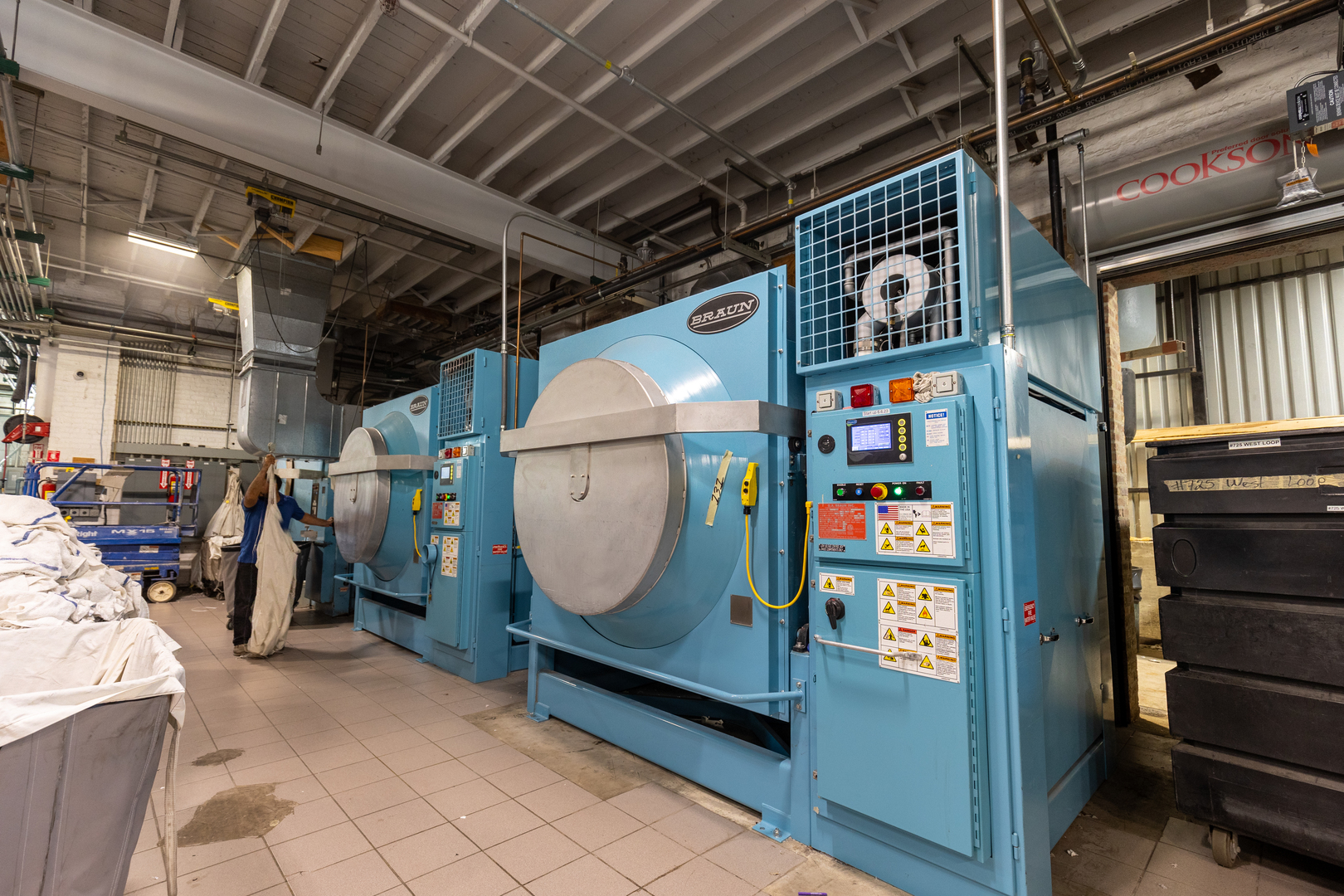 4821 W Cortland Street, Chicago, IL 60639