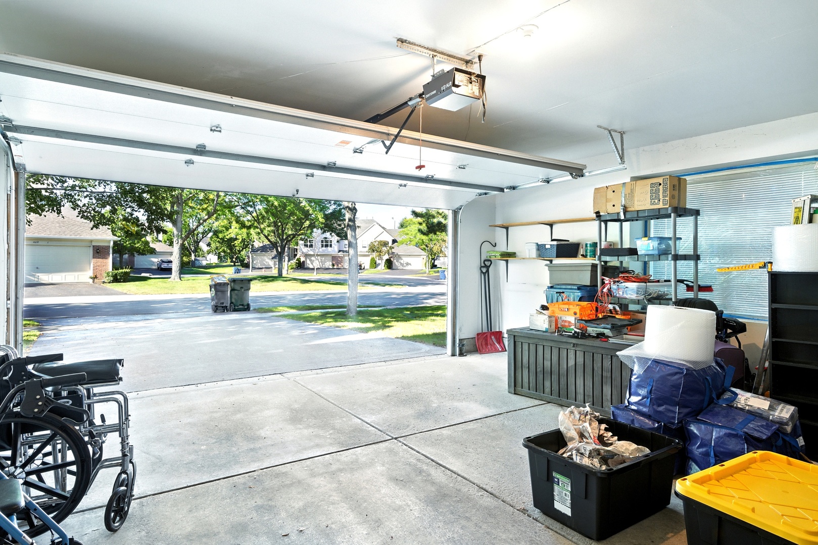 401 Cromwell Circle #4, Bartlett, IL 60103