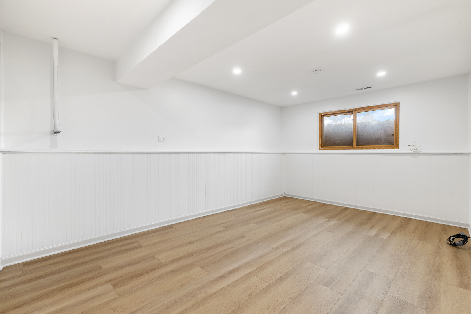 1006 Foxworth Boulevard, Lombard, IL 60148