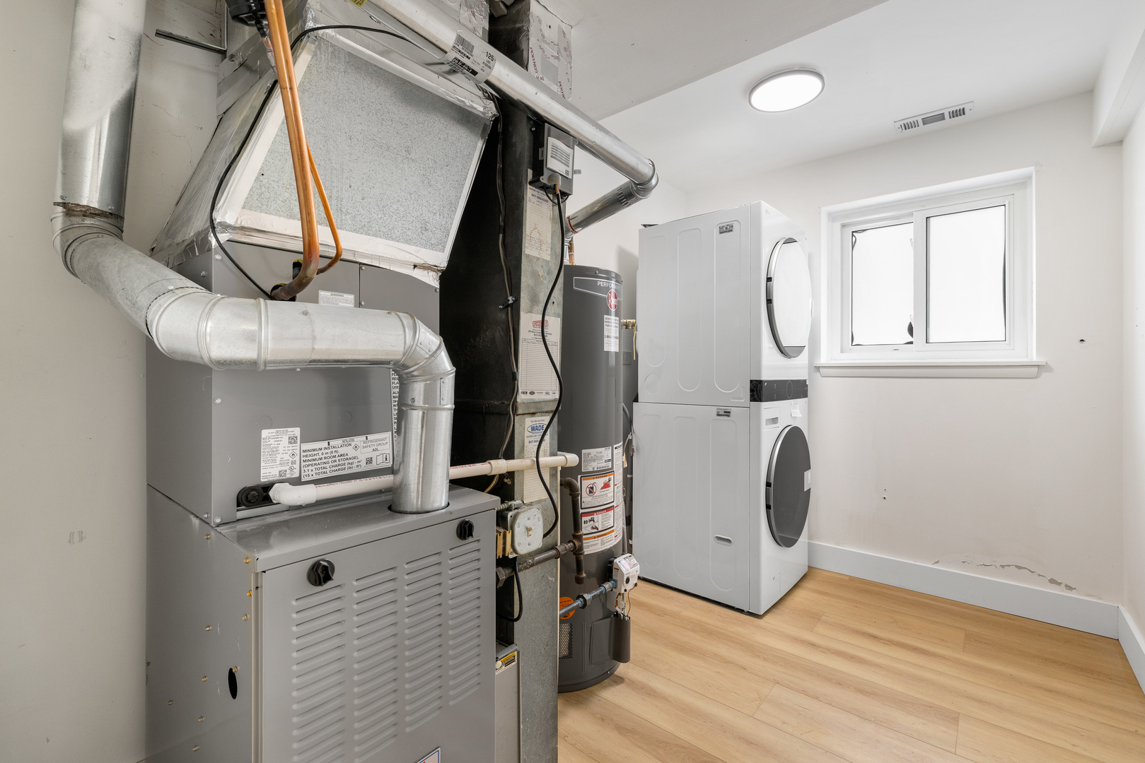 1006 Foxworth Boulevard, Lombard, IL 60148