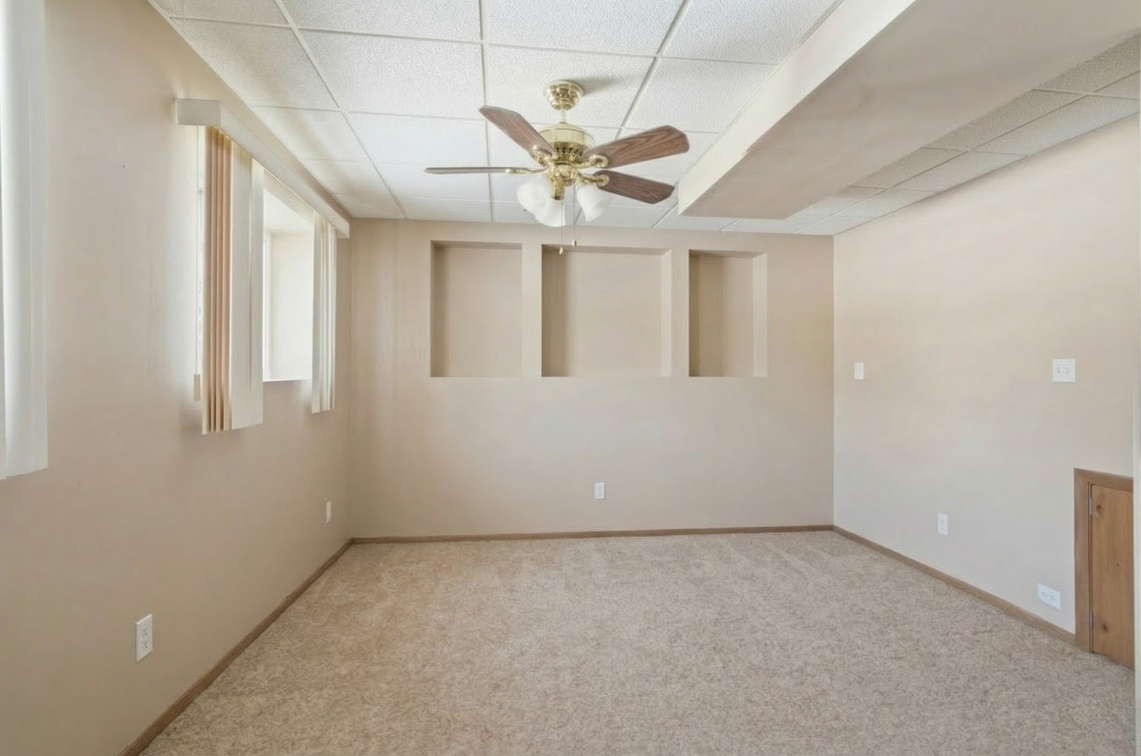 3708 Pebble Creek, McHenry, IL 60050