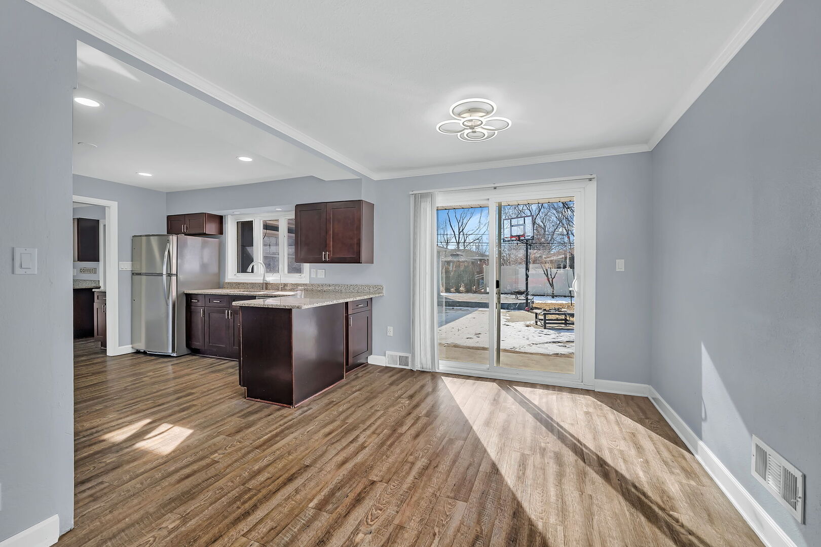 1616 Mayfield Avenue, Joliet, IL 60435