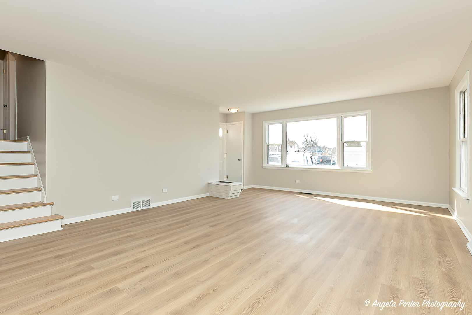 410 W Mueller Street, Arlington Heights, IL 60004