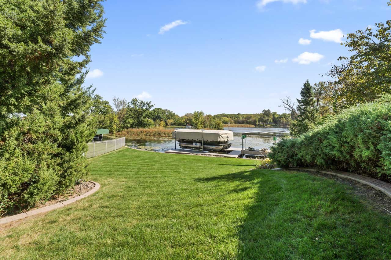 6507 Willow Court, Waterford, WI 53185