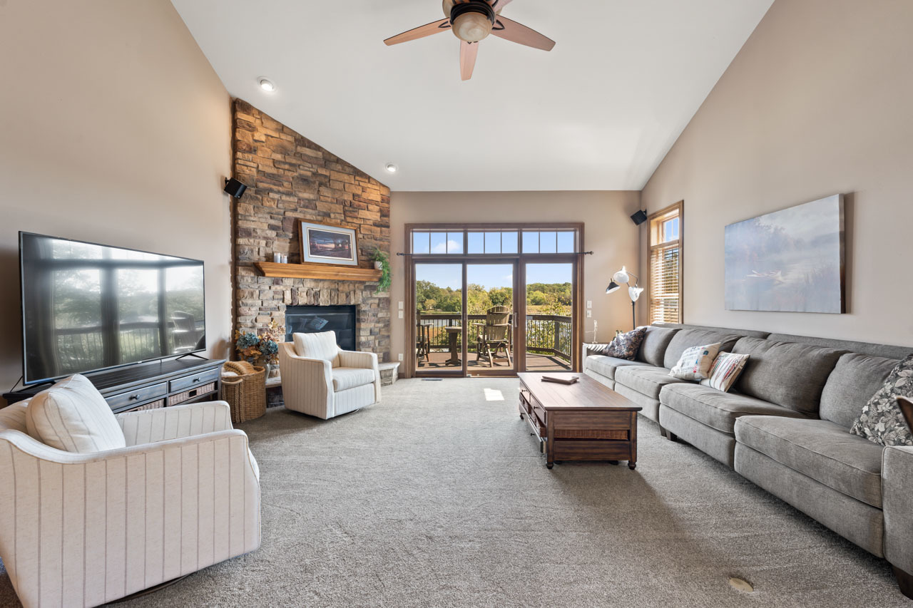 6507 Willow Court, Waterford, WI 53185