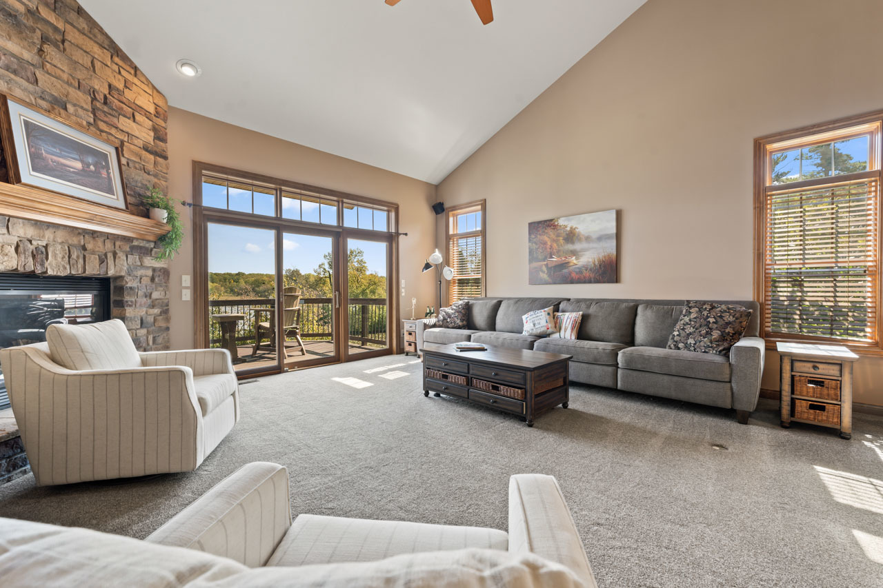 6507 Willow Court, Waterford, WI 53185