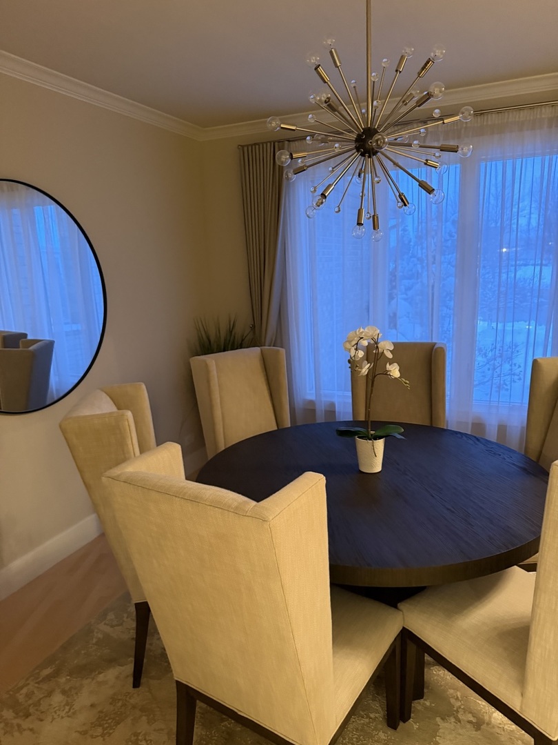 525 Senon Drive, Lemont, IL 60439