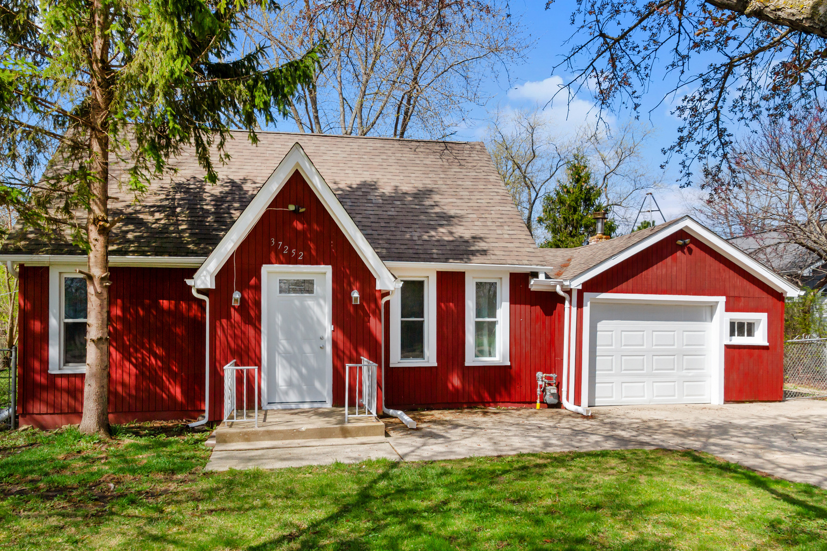 37252 N Parma Avenue, Lake Villa, IL 60046