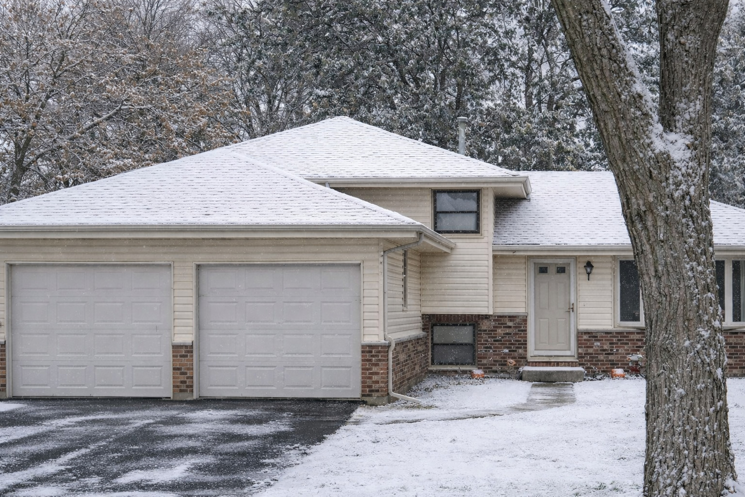 Warrenville, IL 60555