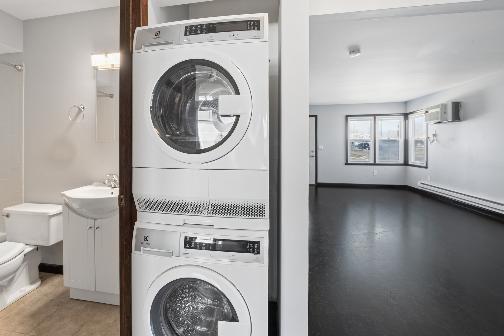 1160-62 N Ohio Street, Aurora, IL 60505